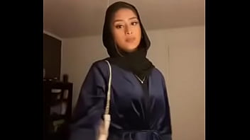 Uk pakistani face