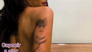 Passei A Pica Preta Na Personal Trainer E Ela Gozou Muito Completo No Sheer Red thumbnail