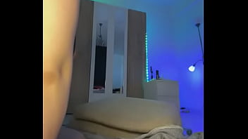 Big ass masturbate with anal balls