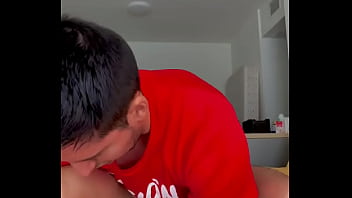 Who want to run with me in the park line this with no panties #nakedrunning #exhibitiongay #gayfitnessboy #gaypor pe