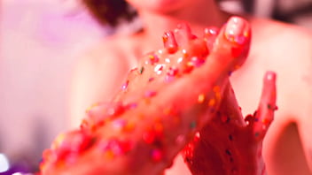 Making Her Feet Totally Messy thumbnail