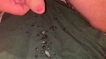 Ejaculation Après Une Bonne Séance De Edging thumbnail