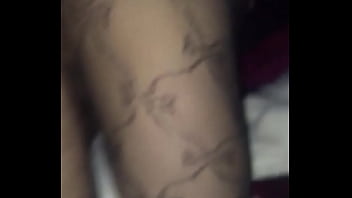 Penetrandola con todo y medias