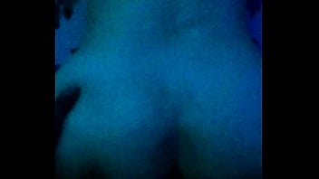 Doggy em lúc đêm khuya