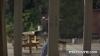 Blondie fesser exhibits her big ass in a pov