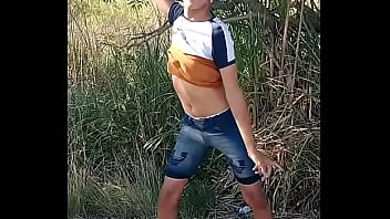 Dancing Loba En Publico thumbnail