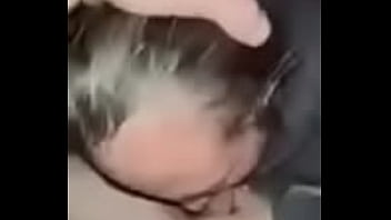 I give a wet blowjob