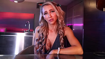 Slutty secretary gives her boss joi