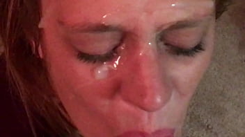 Skinny girl folded like a pretzel deep penetration my little tight pussy squirt ur sperm on my face