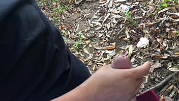 Puta liberada pelo marido para sexo com desconhecidos