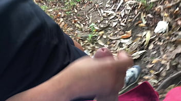 Puta liberada pelo marido para sexo com desconhecidos