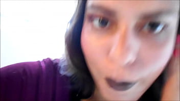 Ginger paris wants your cum all over her face