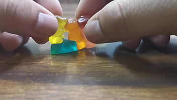 Me follo a la pandita roja