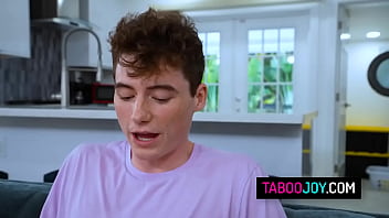 Horny stepsis slides her wet pussy down on her stepbro's hard dick and begins to bounce