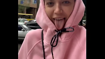 Sunday late morning and how's my pink appearance