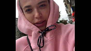 Sunday late morning and how's my pink appearance