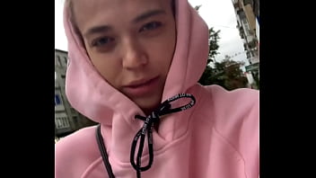 Sunday late morning and how's my pink appearance