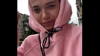 Sunday late morning and how's my pink appearance