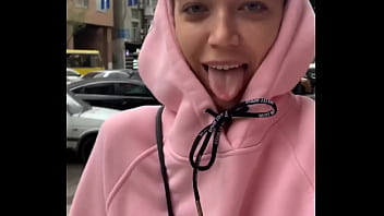 Sunday late morning and how's my pink appearance