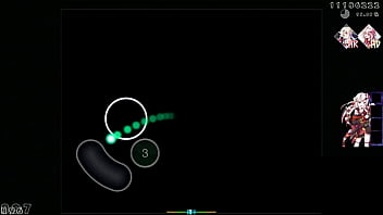 Sofrendo de um orgasmo enquanto jogas osu e aperta em círculos