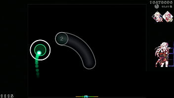 Sofrendo de um orgasmo enquanto jogas osu e aperta em círculos