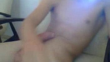 Menino Gozando Muito thumbnail