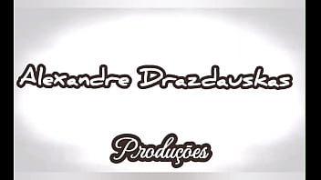 Amo dar meu rabo pra todo mundo igual a uma cadelinha no cio ️️