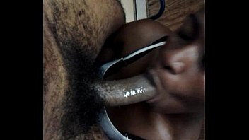 She's sucking dick and swollowed the nut