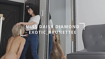 I love strap on bbc cock lesbian pizza delivery in 4k