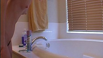 She record herself a video while shaving