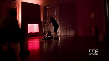 The shadow of complete hotness