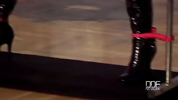 The shadow of complete hotness