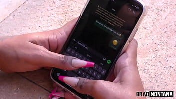 Novinha rabuda caroline chamou contatinho pra foder sua buceta