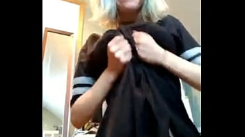 Brand new showing her breasts