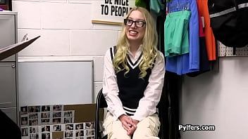 Officer billy can't wait to fuck this thiefs tight pussy