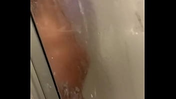 Little shower video