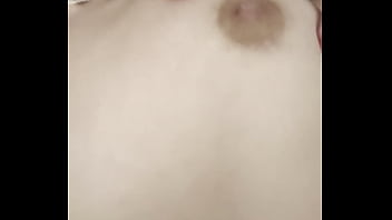 Rossmexicnaa se masturba rico en tarde lluviosa