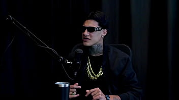 Gravou uma suruba gay entrou no job por causa de um amigo da mãe e divulgava o trabalho nas ruas gabriell rios watch sheer red Gravou uma suruba gay entrou no job por causa de um amigo da mãe e divulgava o trabalho nas ruas gabriell rios watch sheer red