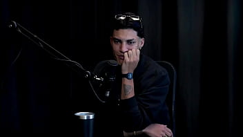 Gravou uma suruba gay entrou no job por causa de um amigo da mãe e divulgava o trabalho nas ruas gabriell rios watch sheer red