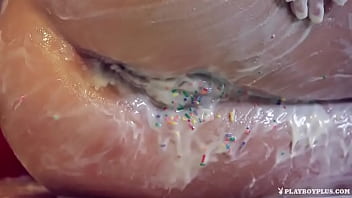 Wonderful babe baking