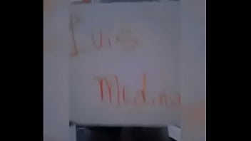 Su pareja mientras está sala se toca