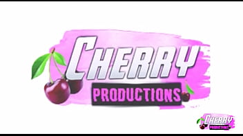 Cherry productions mademoiselle cherry se fait prendre en criant comme une chienne