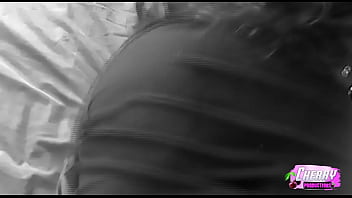 Cherry productions mademoiselle cherry se fait prendre en criant comme une chienne