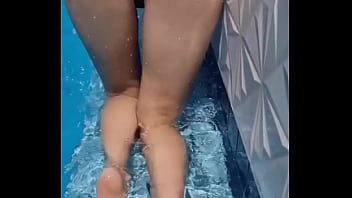 Slut in the pool