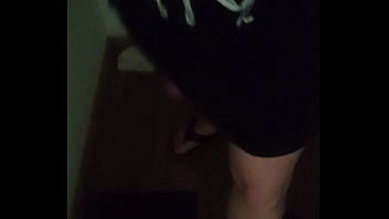 Guten morgen im treppenhaus