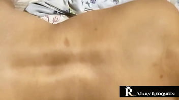 Dei o cu pro meu vizinho até eu chorar na rola gostosa dele