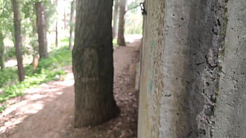 Public blowjob in the park cum on tits pov