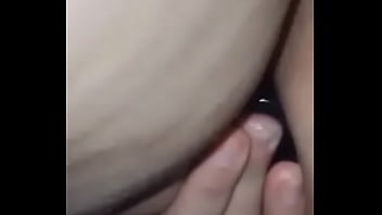 Gozei forte com fist anal enquanto vendia minha calcinha usada