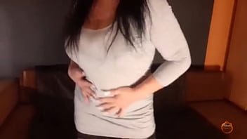 Klaudiaambergirl and the vibrator i have fuck mysolf