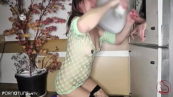 I gave a good handjob with cumshot to random in hostel room with my portable gloryhole